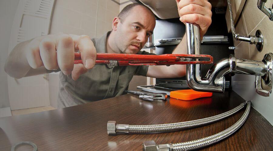 Expert burst pipe repair services in Lakemont, GA